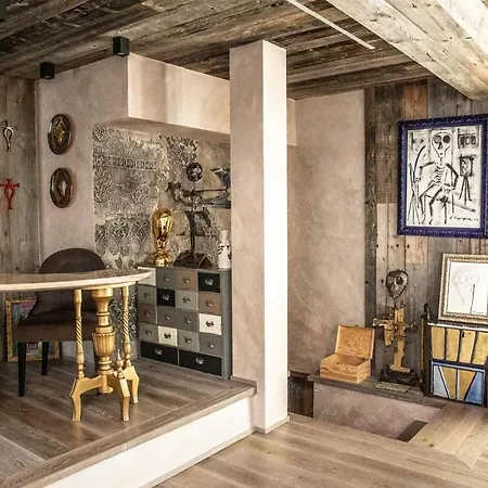 Apartment Attico Di Lusso The Artist's House Breuil-Cervinia